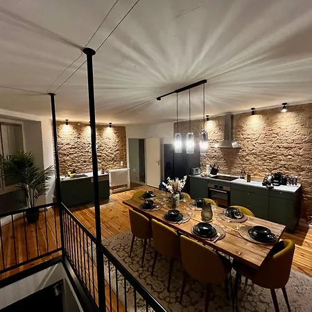 Cozy Voyage - Stylish 135M2 For Up To 9 People In Kudamm Apartment